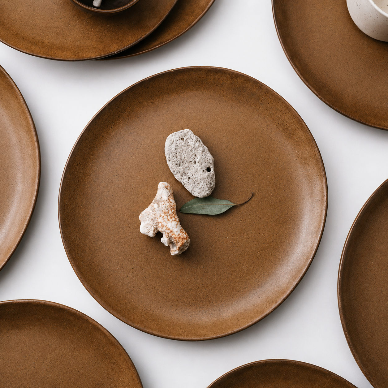 Lotus-Edge Matte Sand-Texture Plate